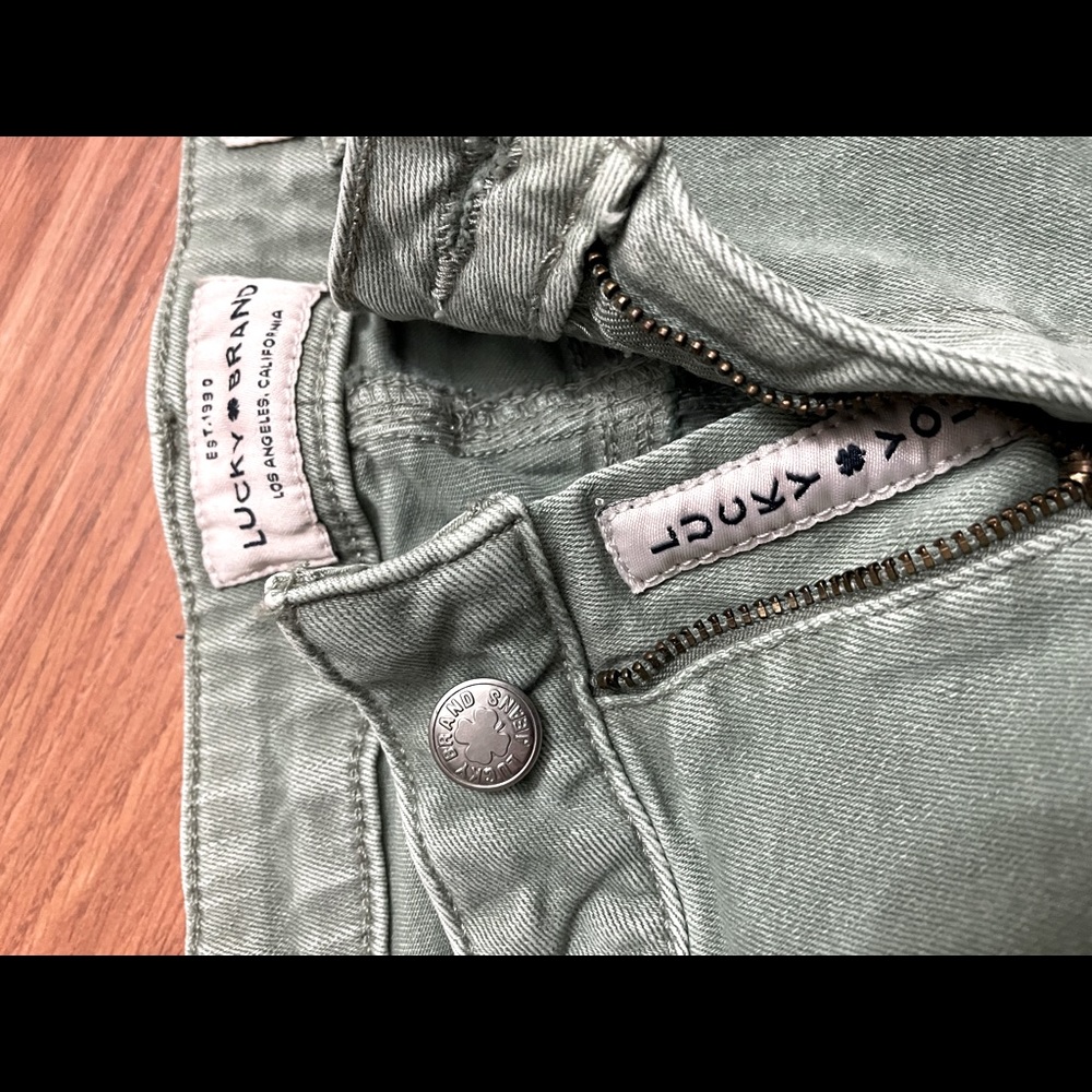 Lucky brand jeans